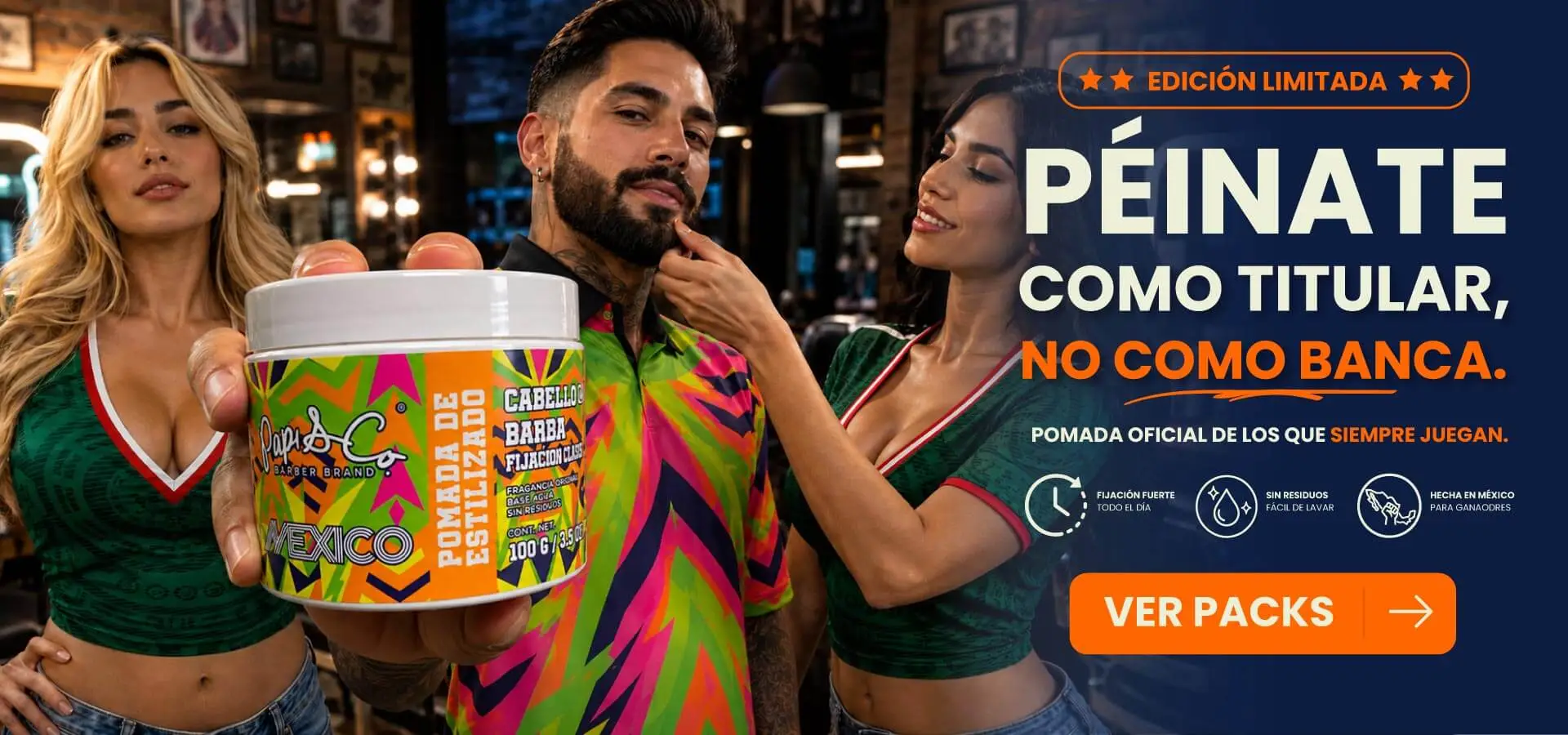 Hombre con barba sonriendo junto a una mujer mientras sostiene un retrato de sí mismo calvo, acompañado del producto BIO-STM Complex de Papi & Co para crecimiento de barba y cabello.